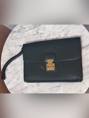 Louis Vuitton Taiga Clutch Portfolio Wristlet Dark Green